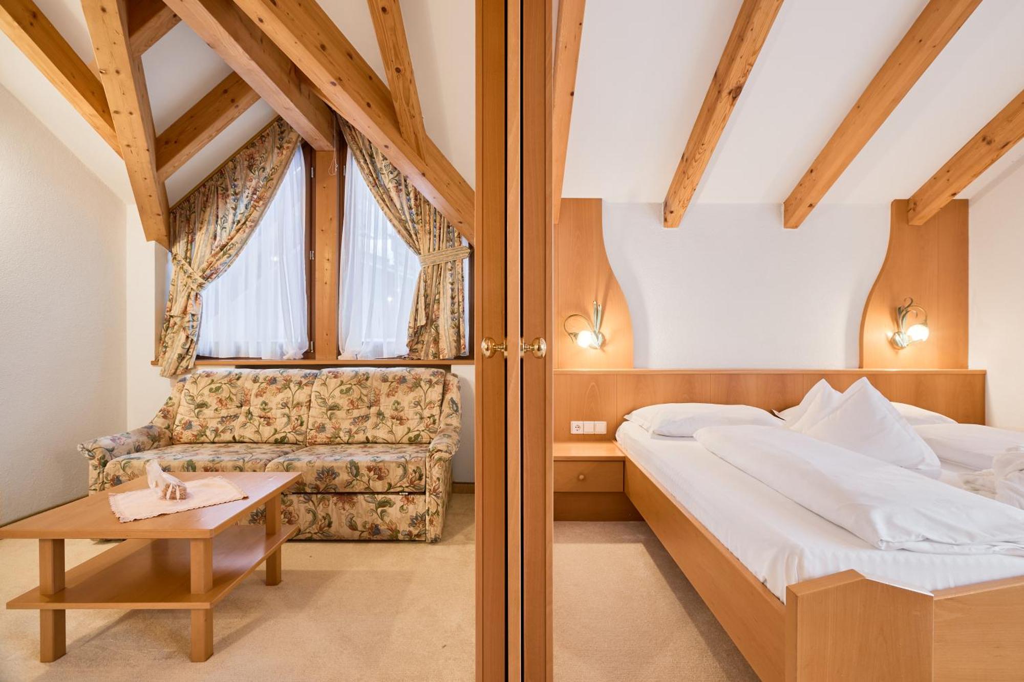 Berghotel Racines Eksteriør billede