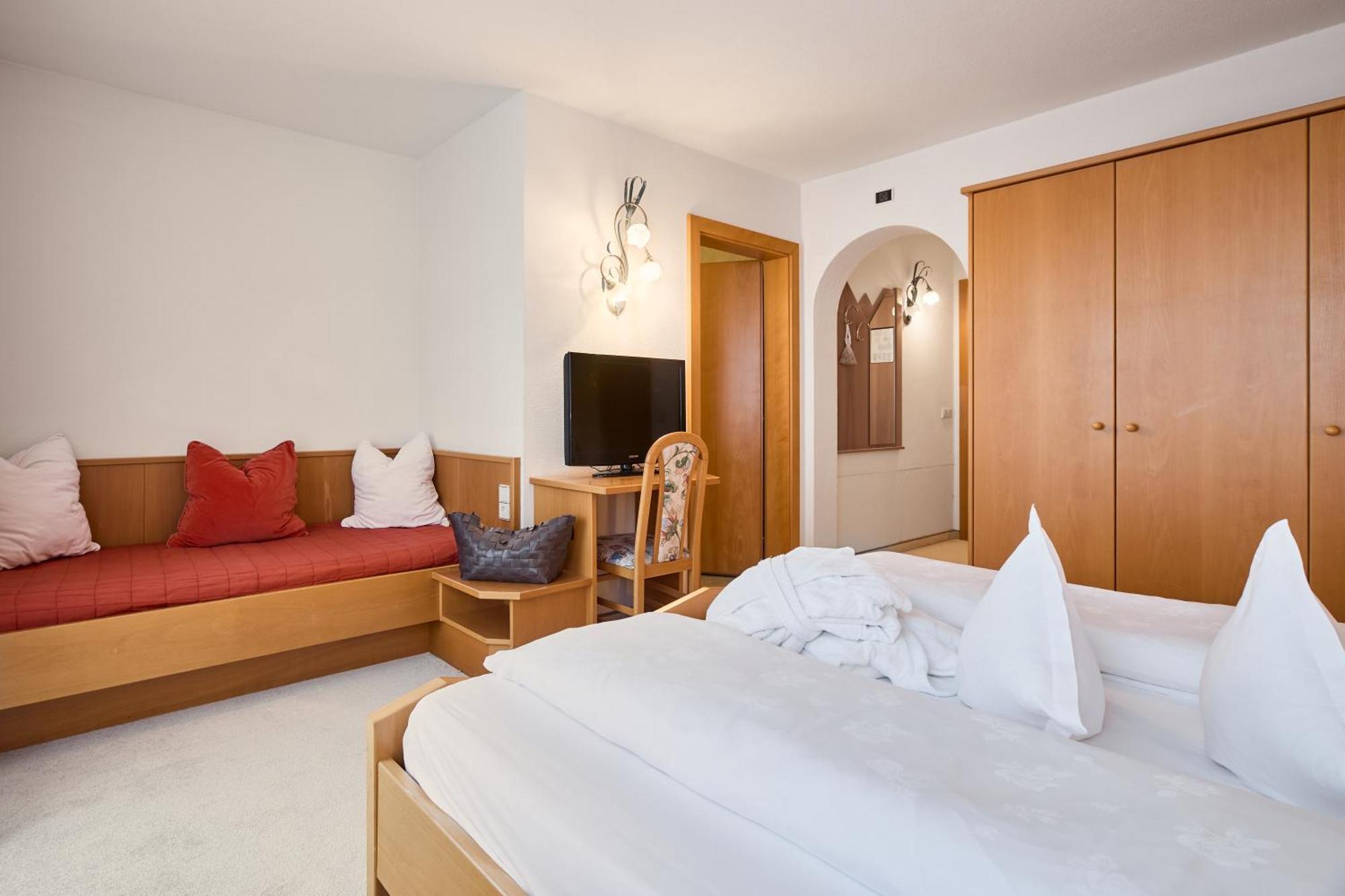 Berghotel Racines Eksteriør billede